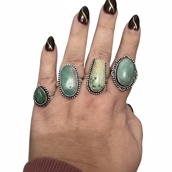 GREEN WITH ENVY JEWELRY BUNDLE - Picture 8 of 9